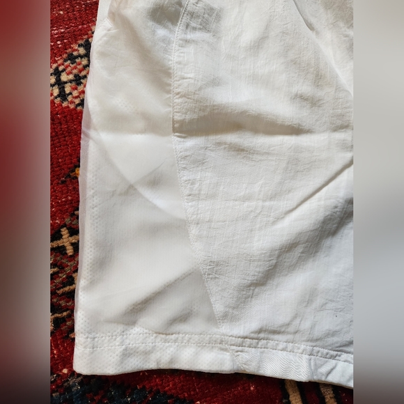 Adidas breathable shorts with pockets! - Picture 6 of 6